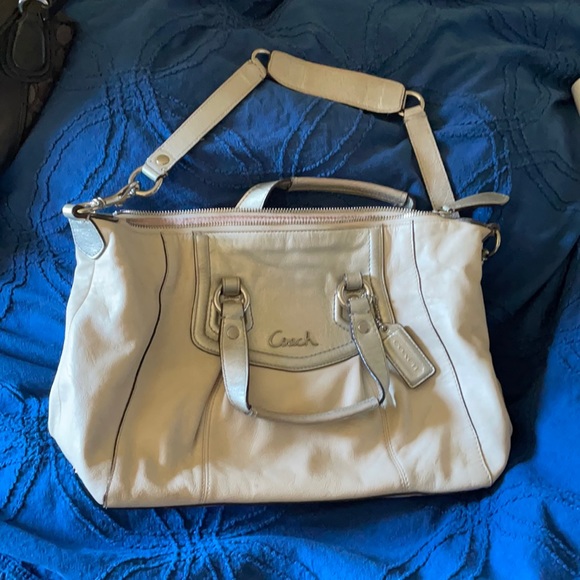 Coach purse - Picture 1 of 3